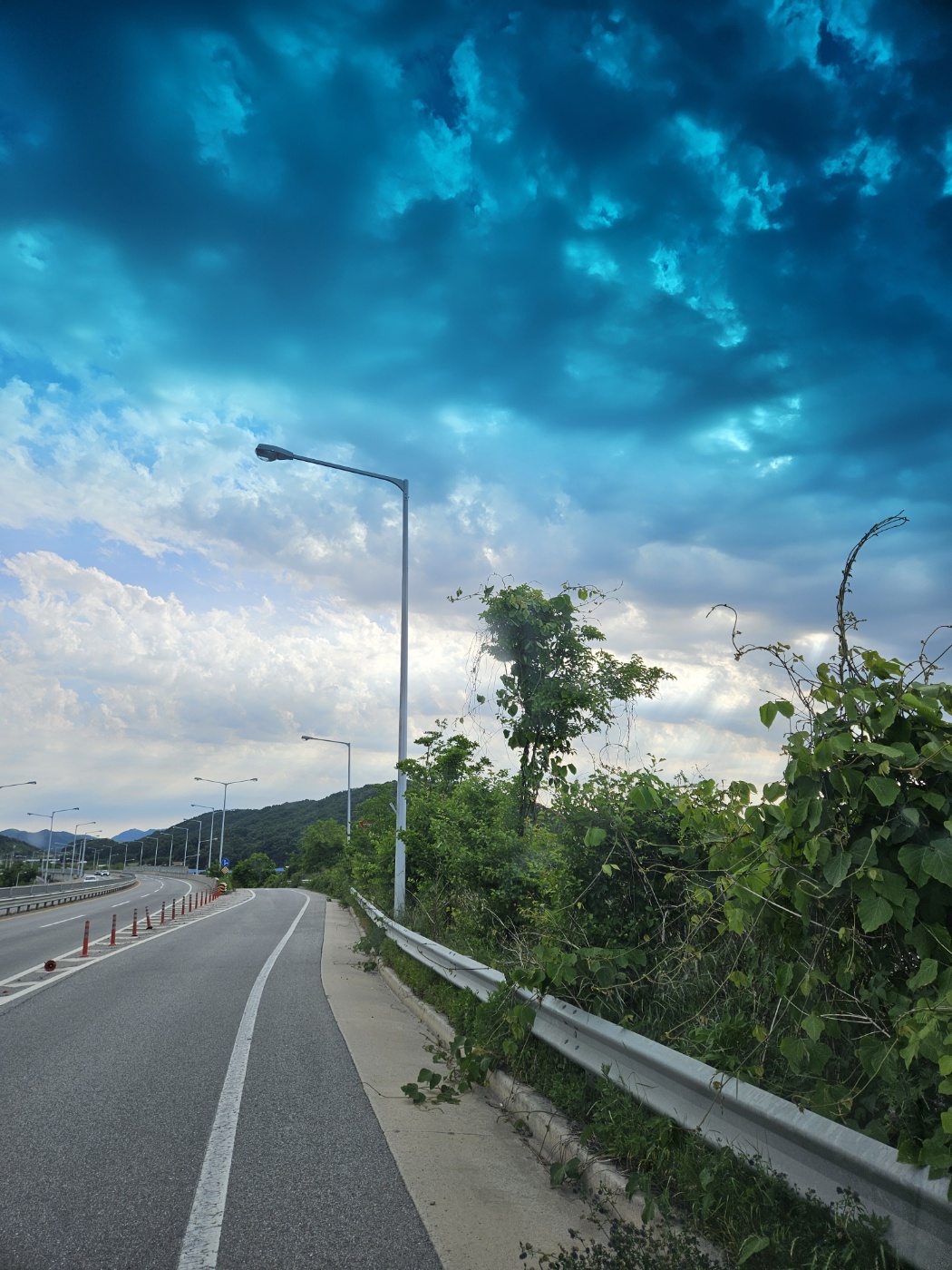 /user/b/builtin/editor/2406/058396d2629e53121e04b1c5119d08c1_1717887293_0993.jpg 이미지크게보기