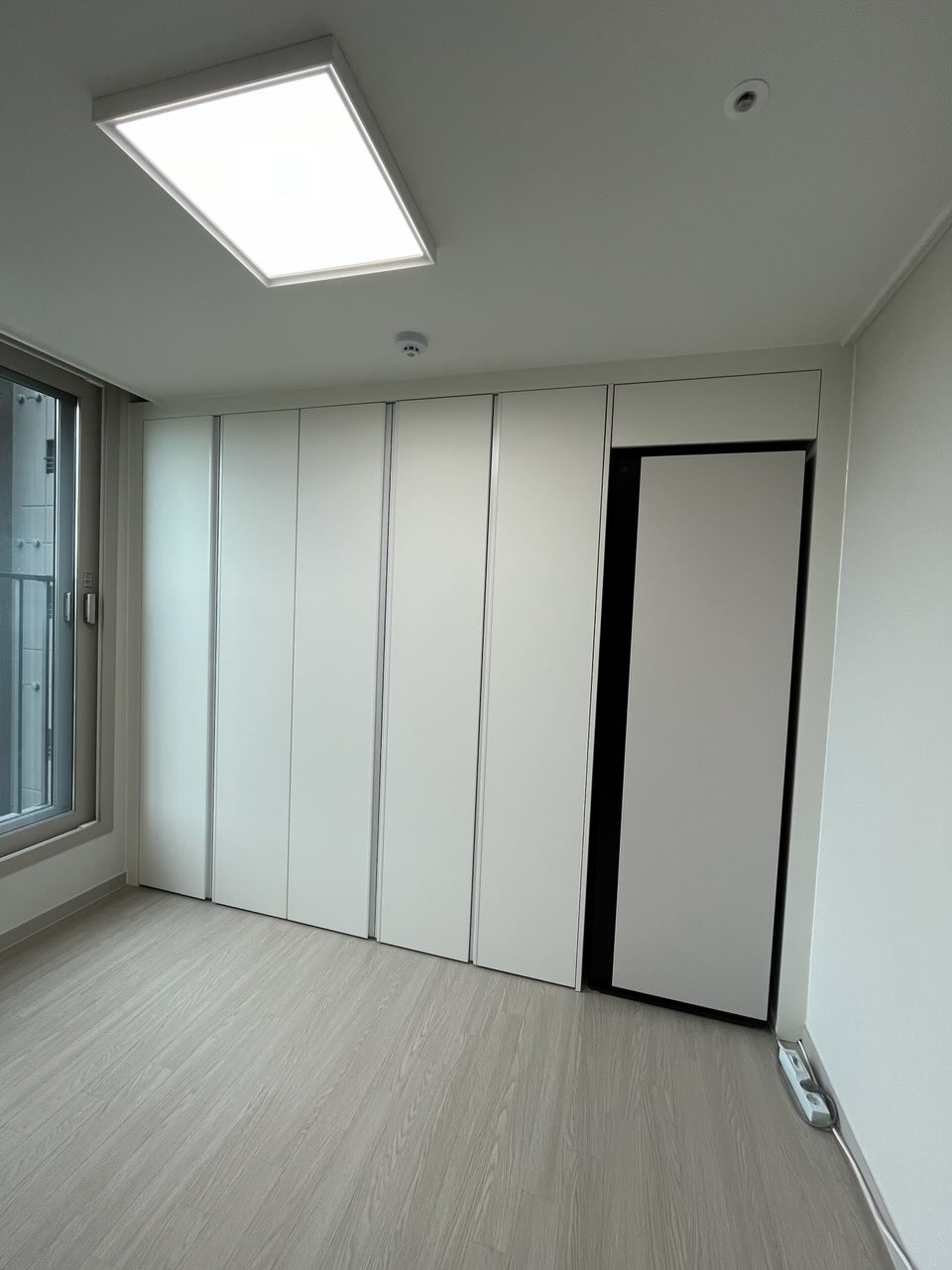 /user/b/builtin/editor/2409/4f83f0b3d7d5c8f8319396ff4a0ea527_1725933048_5497.jpg 이미지크게보기