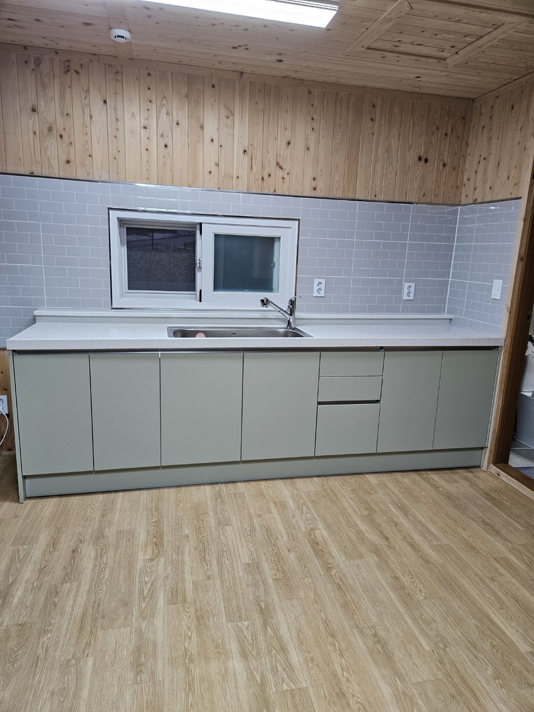 /user/b/builtin/editor/2409/c224c89fa503372ba572d5456114a904_1726087828_1411.jpg 이미지크게보기